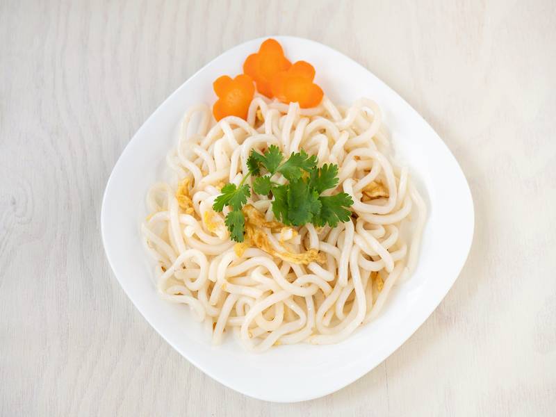 Restované rezance Udon Restované rezance Udon