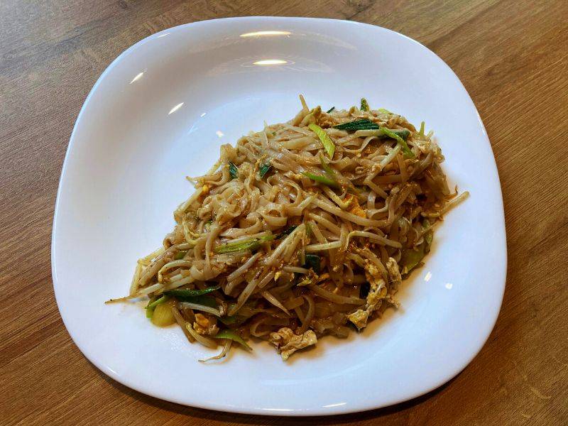 Restovan pad thai rezance