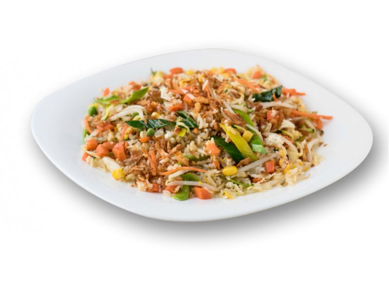 12. Vietnamské rizoto Cơm Rang (číta sa Kom Rang) Iné hlavné jedlá